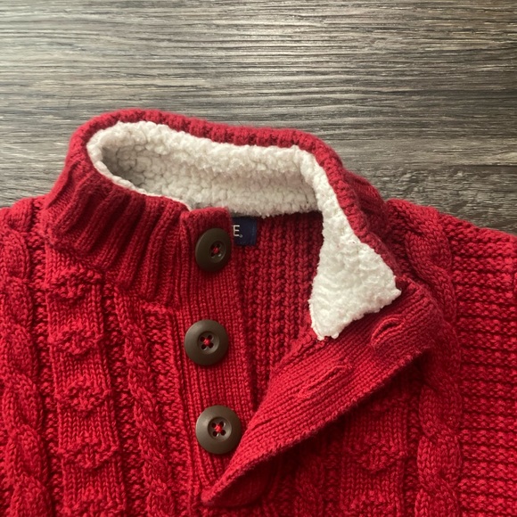 Red Cherokee Cableknit Sweater - Picture 5 of 7